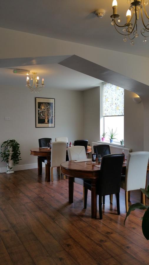 بارو في فرنيس Maindee Guest House المظهر الخارجي الصورة