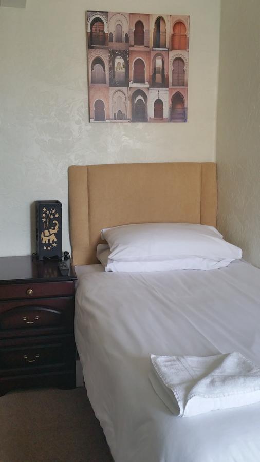 بارو في فرنيس Maindee Guest House المظهر الخارجي الصورة