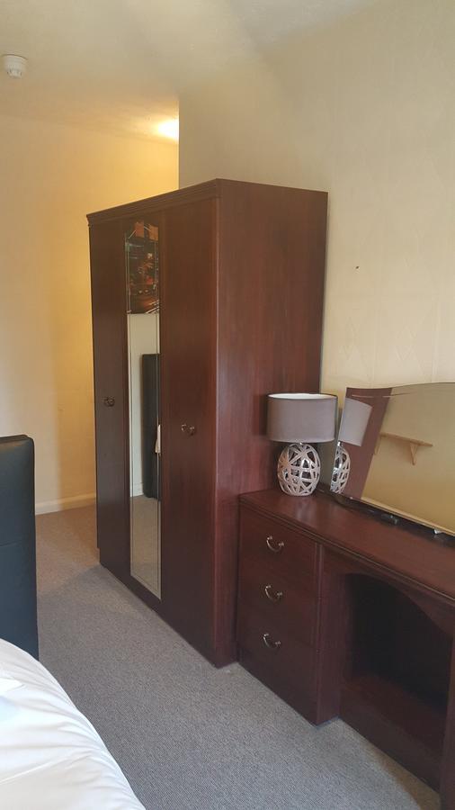 بارو في فرنيس Maindee Guest House المظهر الخارجي الصورة